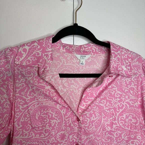 Crown & Ivy - Pink Paisley Button-Down Maxi dress - Small - Picture 4 of 10